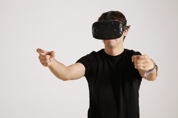 Can I Sell My Oculus Quest 2 with Games?